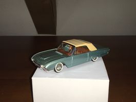 61’ Ford Thunderbird Convertible closed 1/43 no greenlight