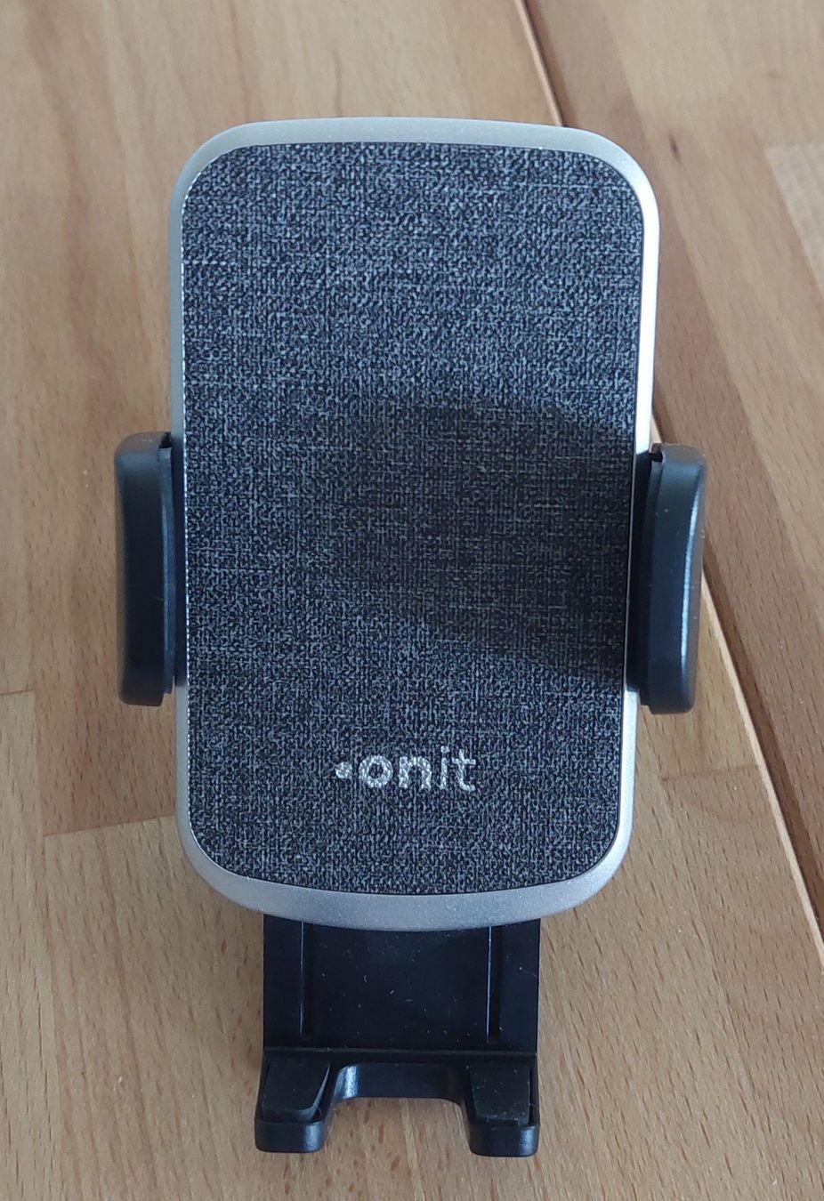 Sonstige Dekorationen & Accessoires: Support de téléphonr pour voiture – Neu (gemäss Beschreibung) aus Tschugg von uldrypr