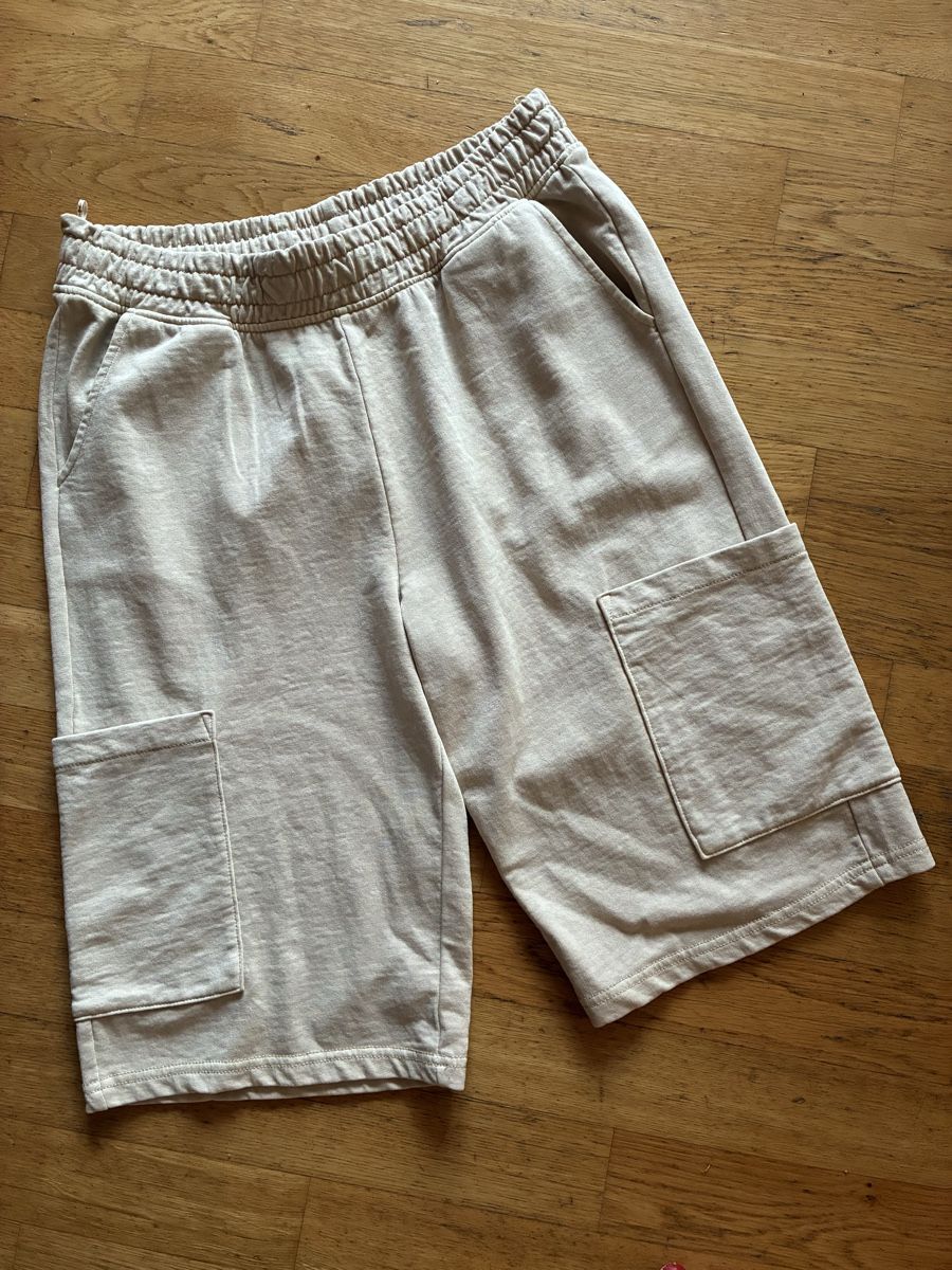 Pantaloni: Tolle Shorts Gr. 176, Neu – Nuovo (secondo la descrizione) da richterswil venduto da lunamarie001