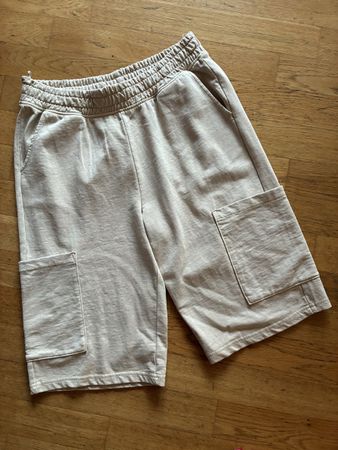 Tolle Shorts Gr. 176, Neu