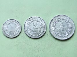 Lot 1 + 2 + 5 Francs France 1947 Aluminium, superbe