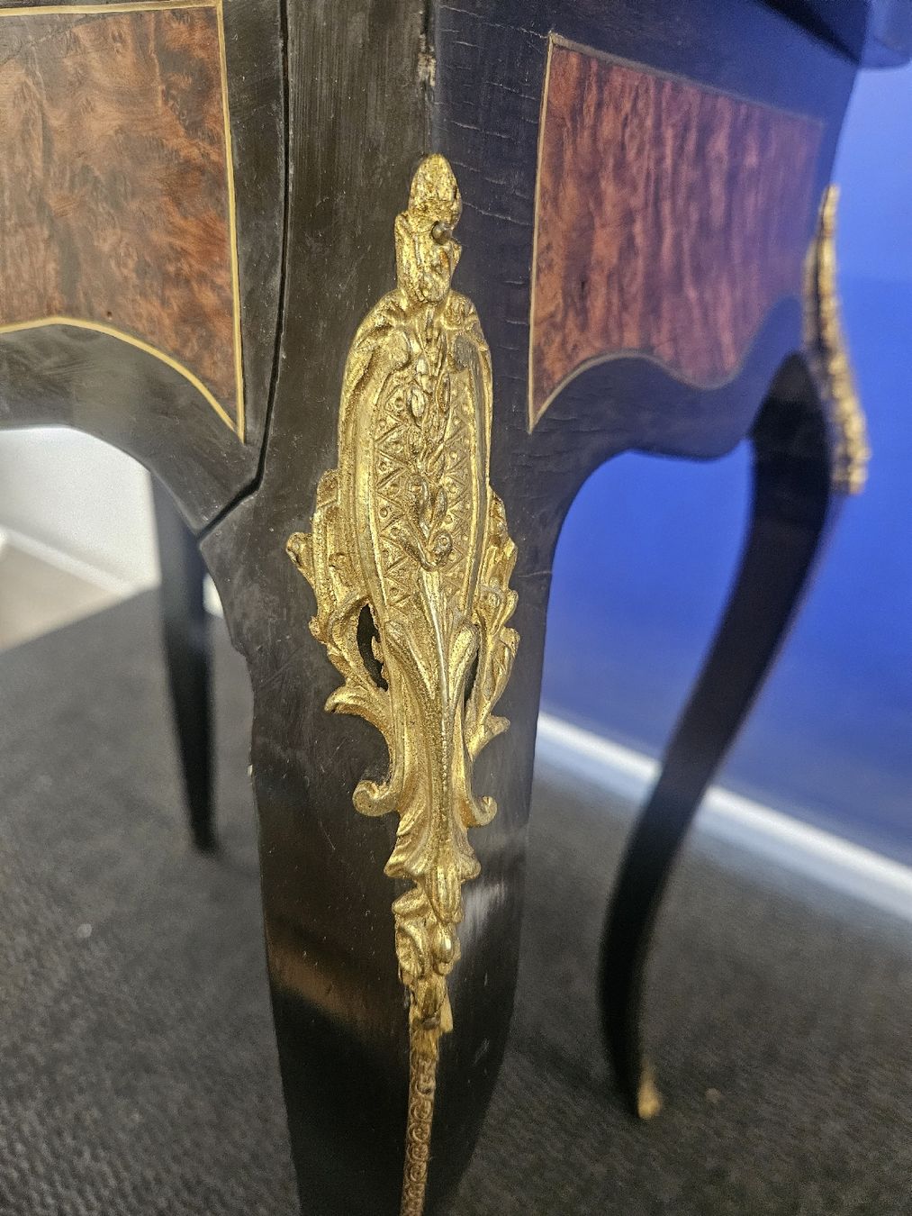 Tables: tischli museal – D'occasion à Schwellbrunn par Omega-alpha 1