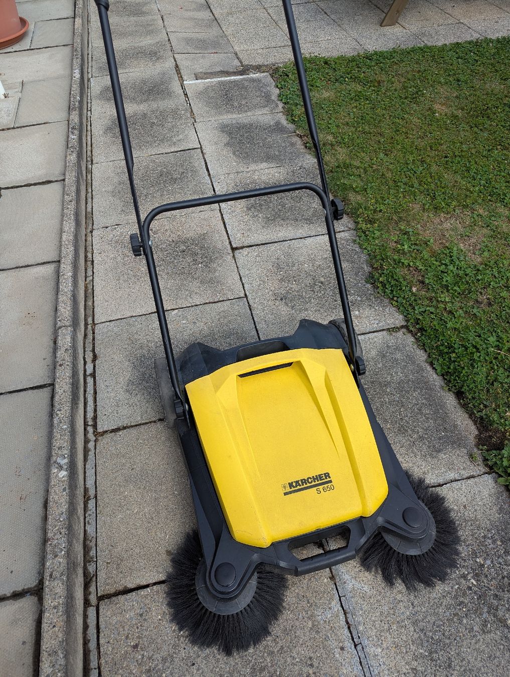 Kärcher Tutte le macchine: Kärcher Putzmaschine  – Usato da Oberengstringen venduto da Motom1 1
