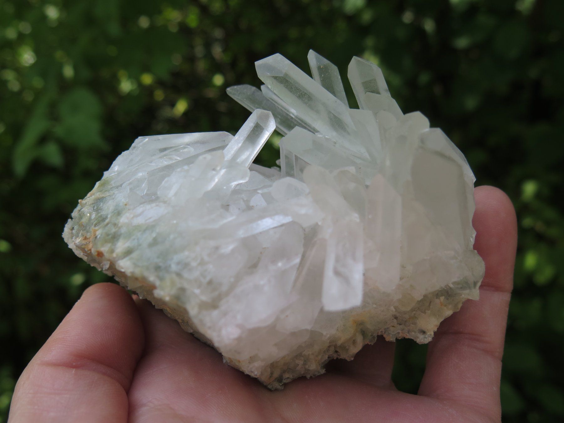 Mineralien & Heilsteine: Bergkristall von Bulgarien – Gebraucht aus Schaffhausen von Yamakana51L8736OQ8 1