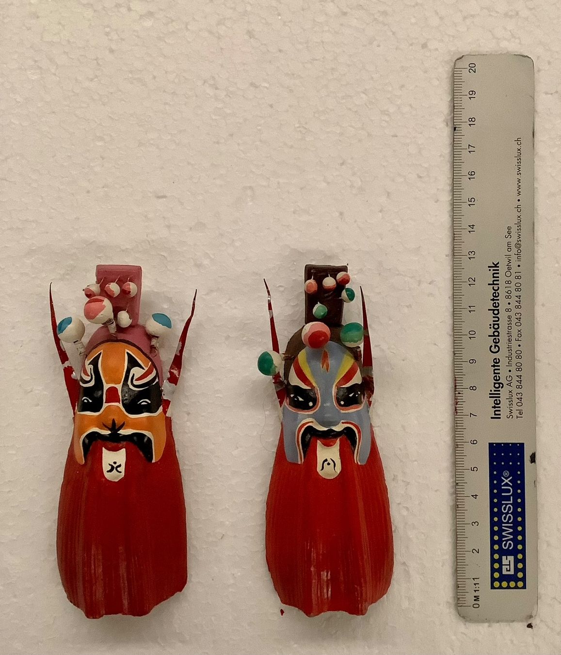 Maschere: CHINESISCHE THEATER MASKEN – Usato da Arcegno venduto da Denni