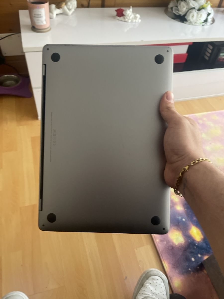 Apple Notebook: MacBook Pro 13-Zoll - Ideal für Studium oder Büroarbeit – Nuovo (secondo la descrizione) da Bad Zurzach venduto da mro_bp9f 1