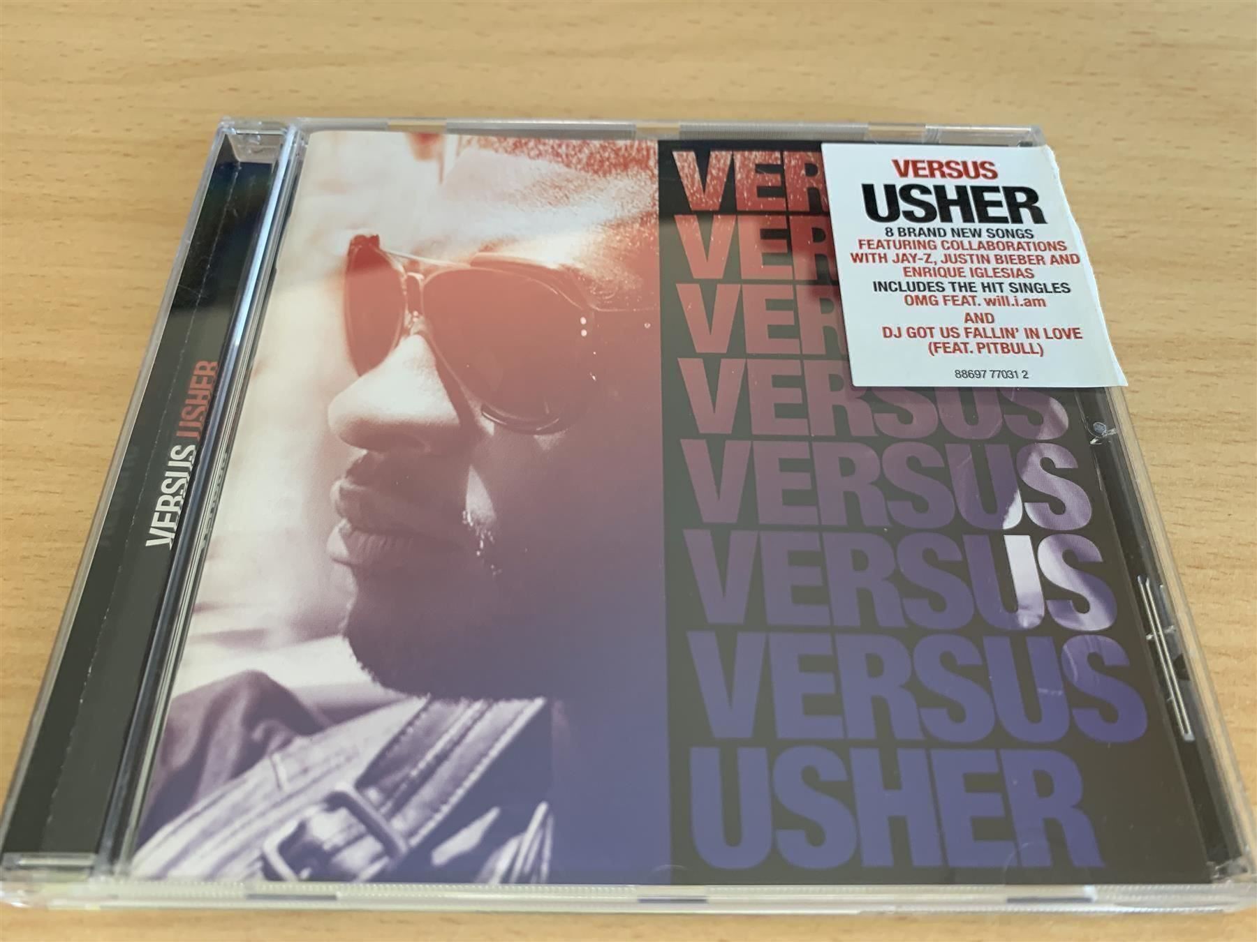 CD: Usher – Versus – Usato da Rikon im Tösstal venduto da Alpenmutz