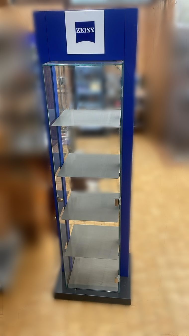 Vetrine: vitrine Leica – Usato da La Place (Ayent) venduto da s4c4