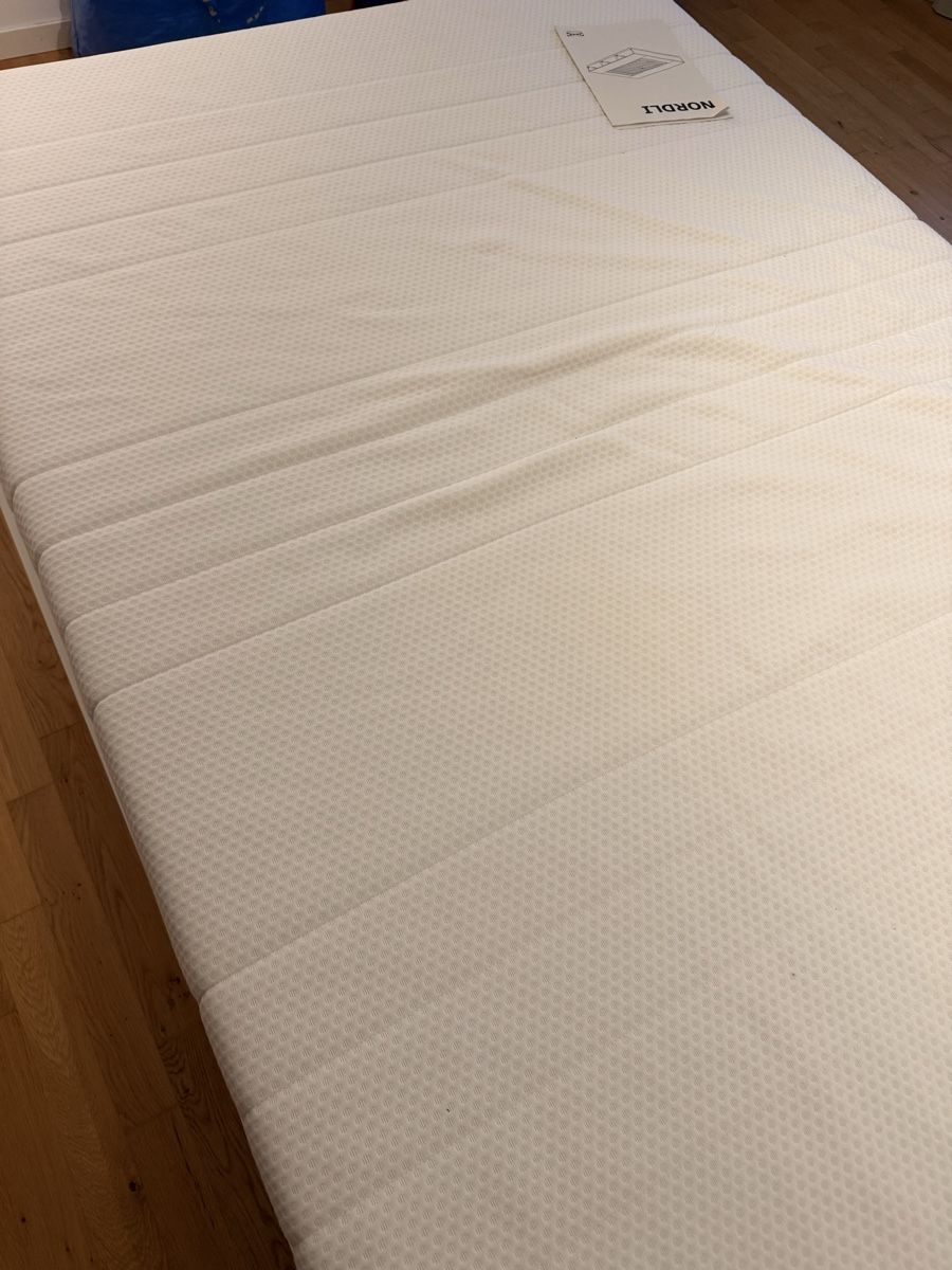Ikea Letti: IKEA bed – Usato da Zürich venduto da ire_bxf2 3
