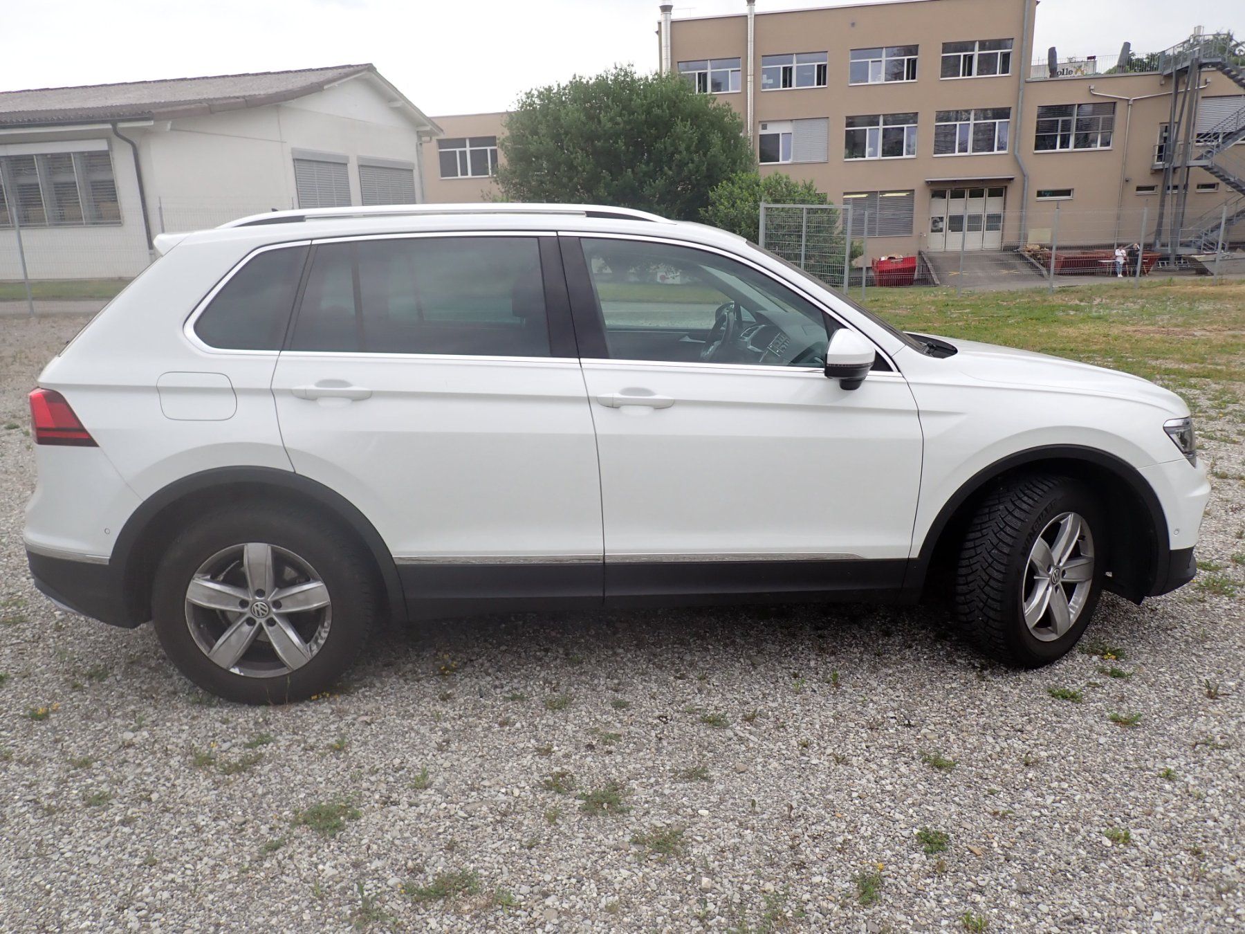 VW Automobili: VW Tiguan 2.0 TSI 4M – Usato da Fribourg venduto da OFAIL 3