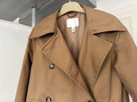 H&M beige trench coat size XS new
