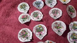 20 Kaffeerahmdeckeli Blumenstrauss