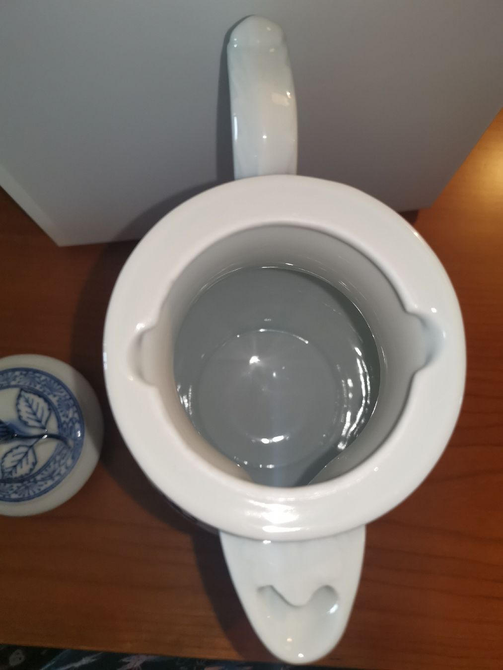 Hutschenreuther Teiere: Hübsche Kaffeekanne Hutschenreuther Germany – Usato da Stans venduto da Findus7318 4