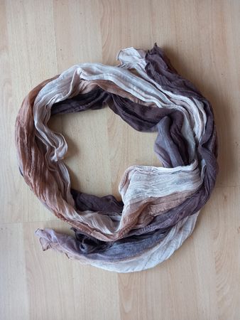 Écharpe / Foulard froissé brun