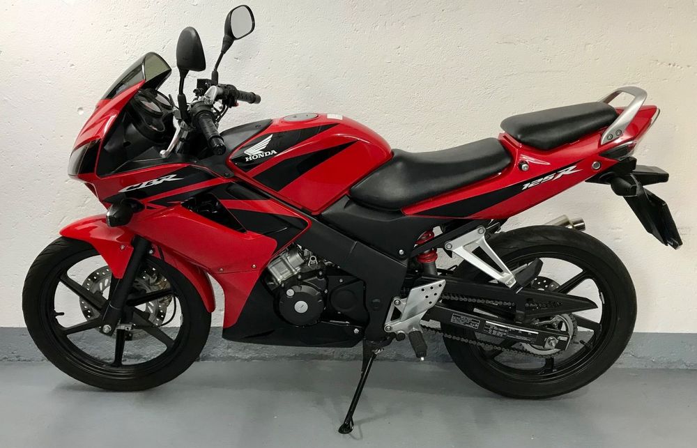 honda-cbr-125r-jc39-frisch-ab-mfk-kaufen-auf-ricardo