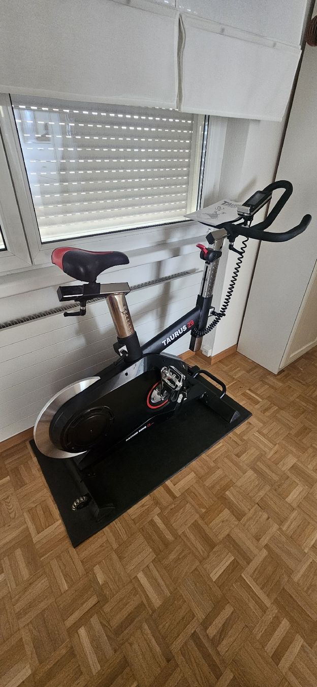Taurus Hometrainer: Taurus Indoor Cycle Z9 – Usato da Zürich venduto da lindaline 1