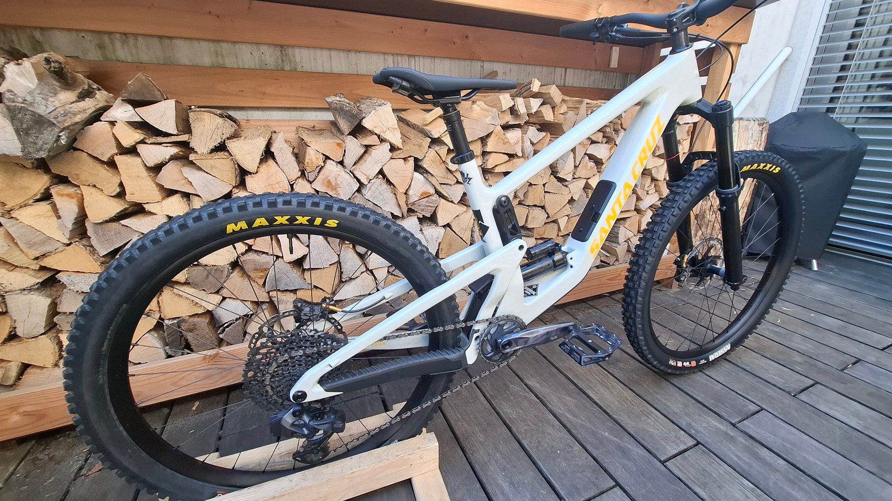 Santa Cruz Biciclette: Santa Cruz Bronson C 4.1 AXS – Usato da Winterthur venduto da ForcaBarca 2