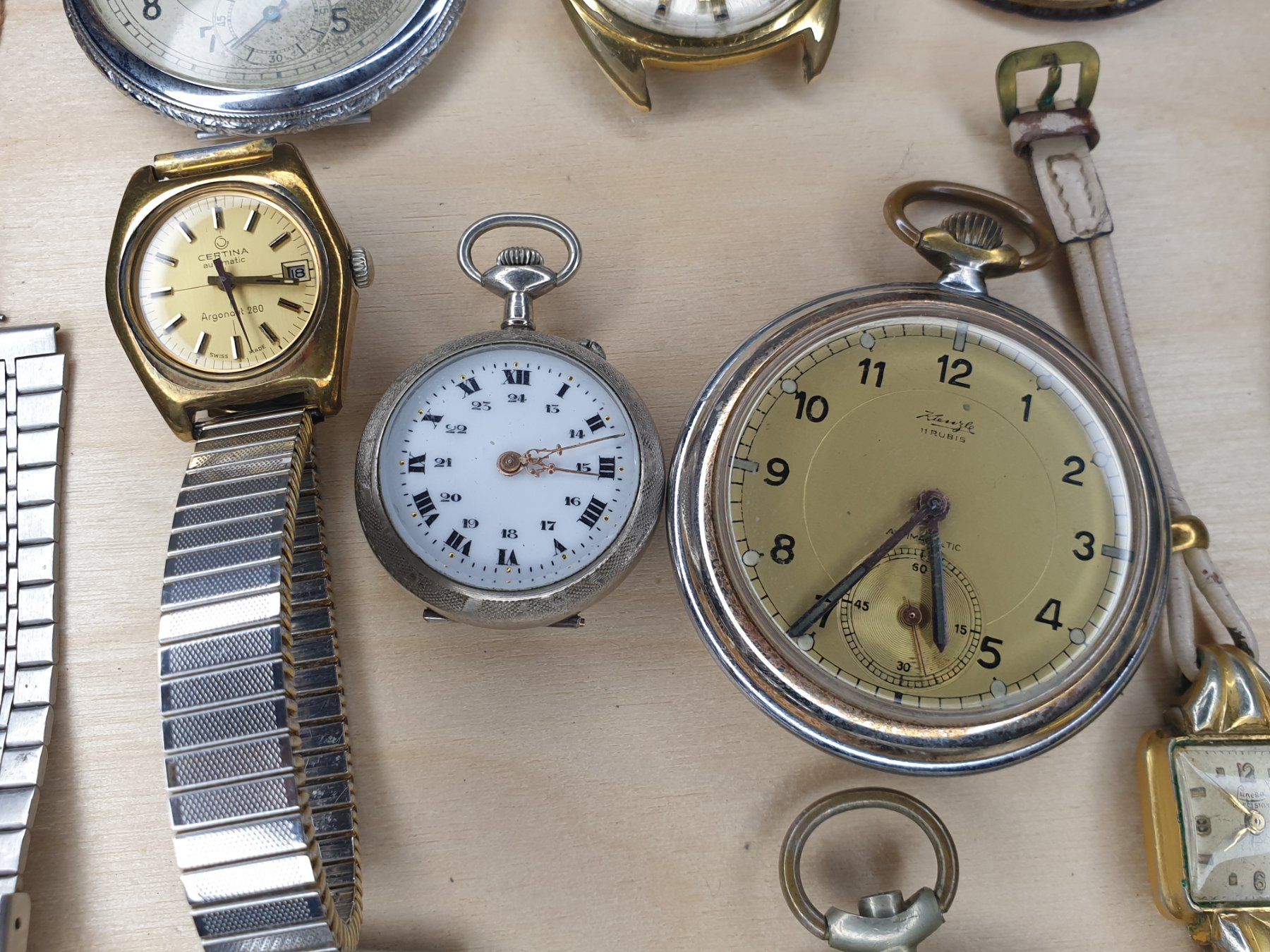 Orologi: Lot de montre – Difettoso da Posieux venduto da Csardas. 6