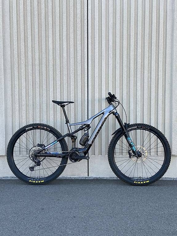 Orbea Vélos: Orbea Rise H30 Anthracite - Black M – D'occasion à Mellingen par LEONBIKES
