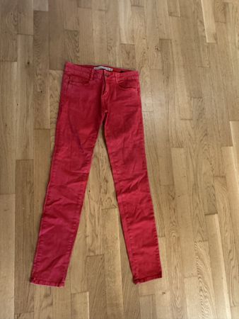 Zara Premium Wash Skinny Jeans Rot Gr. 36
