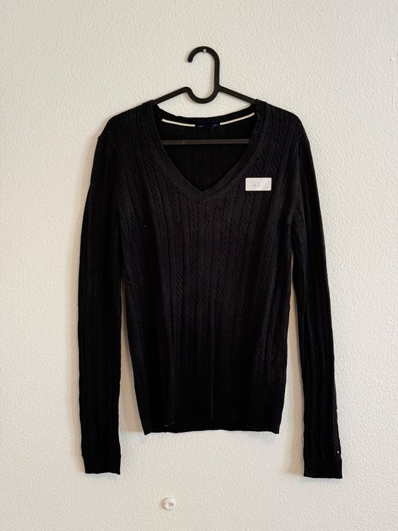 Pull ajusté avec col en V noir femme | La Halle