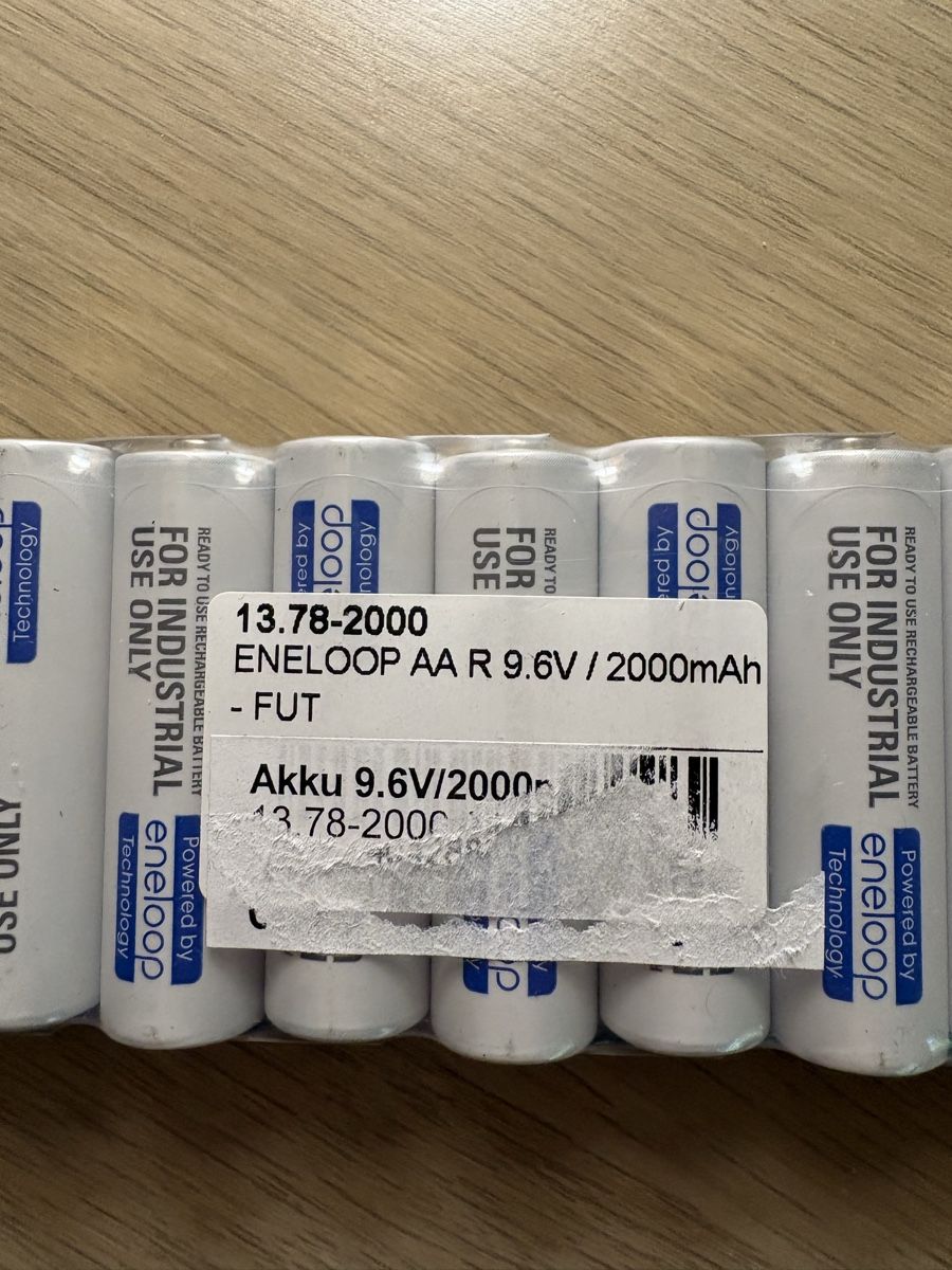 Batterie, Caricabatterie & Alimentatori: Akku 9.6 Volt neu  – Nuovo (secondo la descrizione) da Hinterforst venduto da Chrigel1234 1