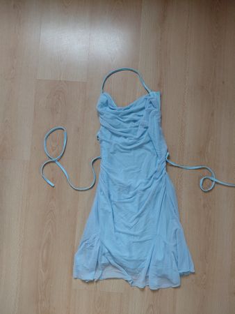 Sommerkleid hellblau mit Neckholder Ausschnitt kurz Damen