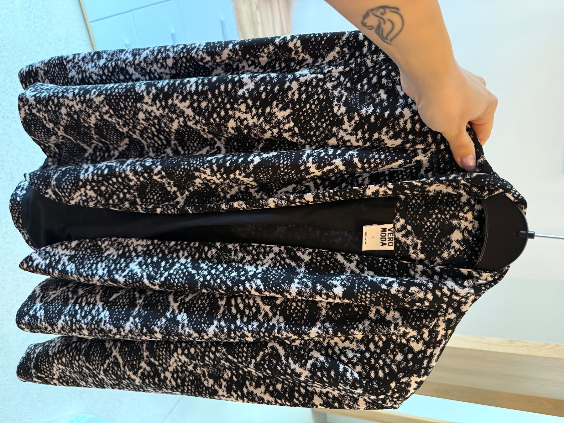 Vero Moda Giacche: Blazer Vero Moda – Usato da Langwiesen venduto da nin_7mt2 2