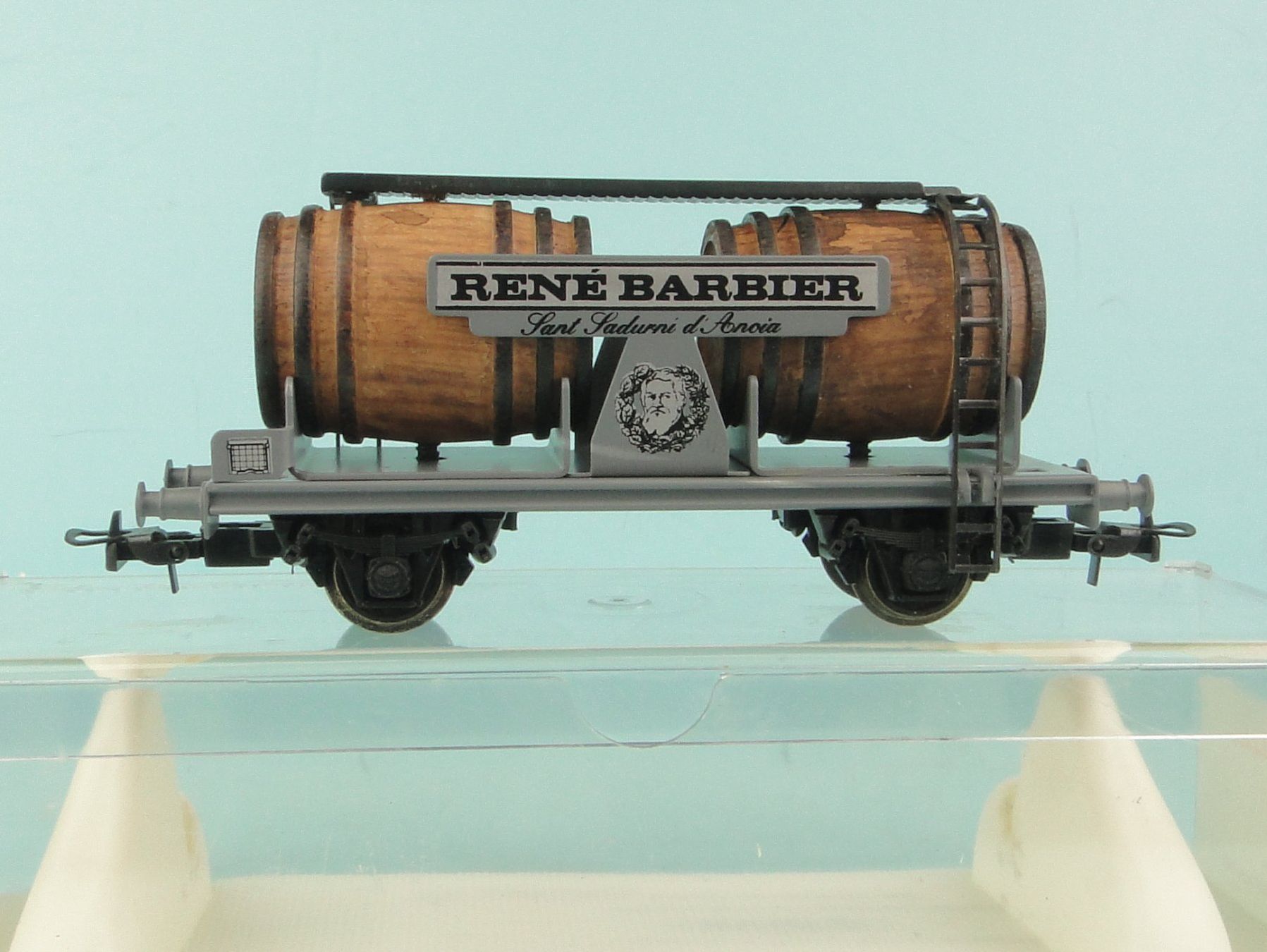 Renfe Modellini di ferrovie: Electrotren 810 H0 René Barbier – Usato da Bülach venduto da cann11 2
