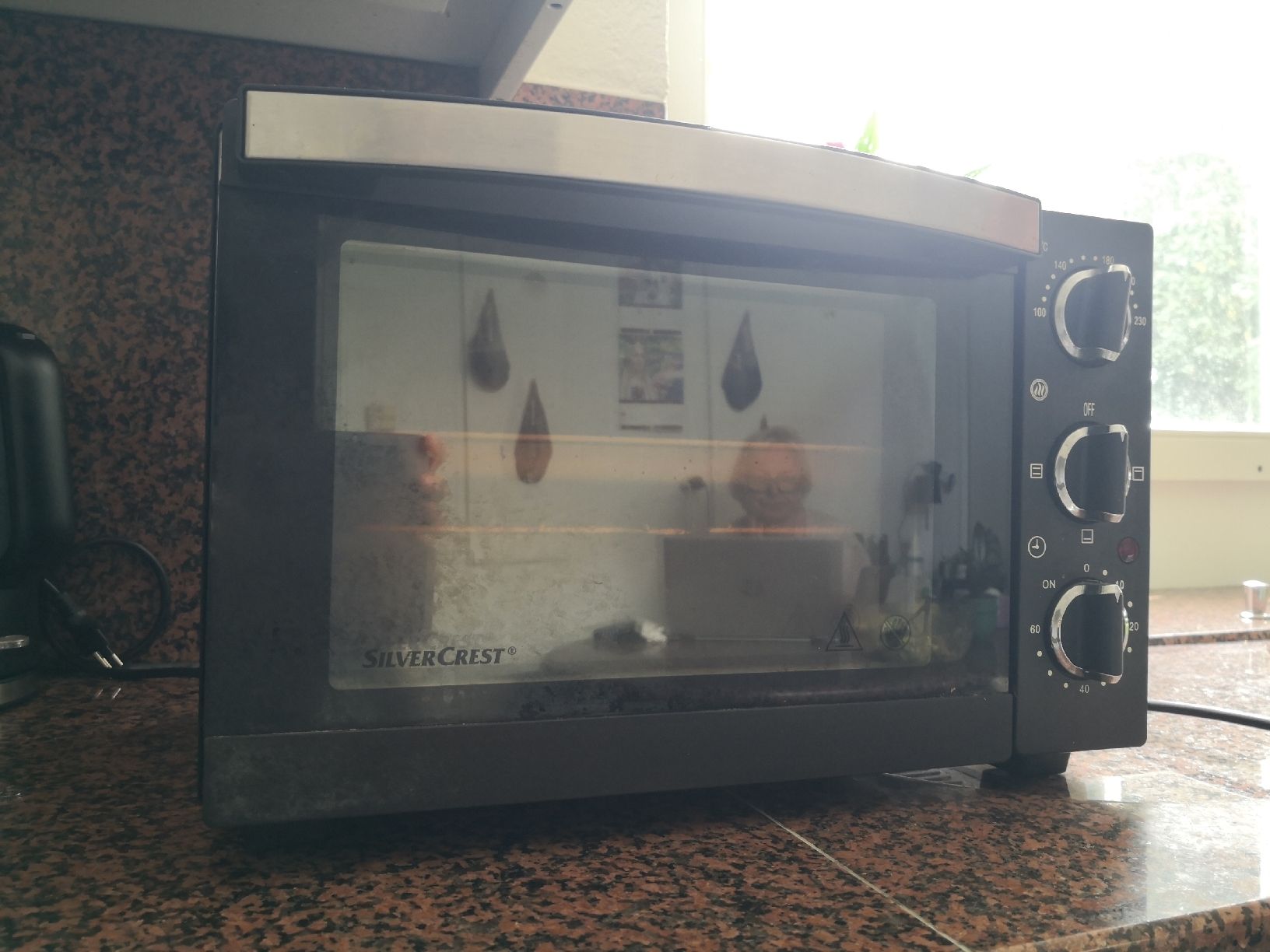SilverCrest Forni: 🤩 SILVERCREST MINI-BACKOFEN SCHWARZ – Usato da Olten venduto da Naja-Twins-Twins 3