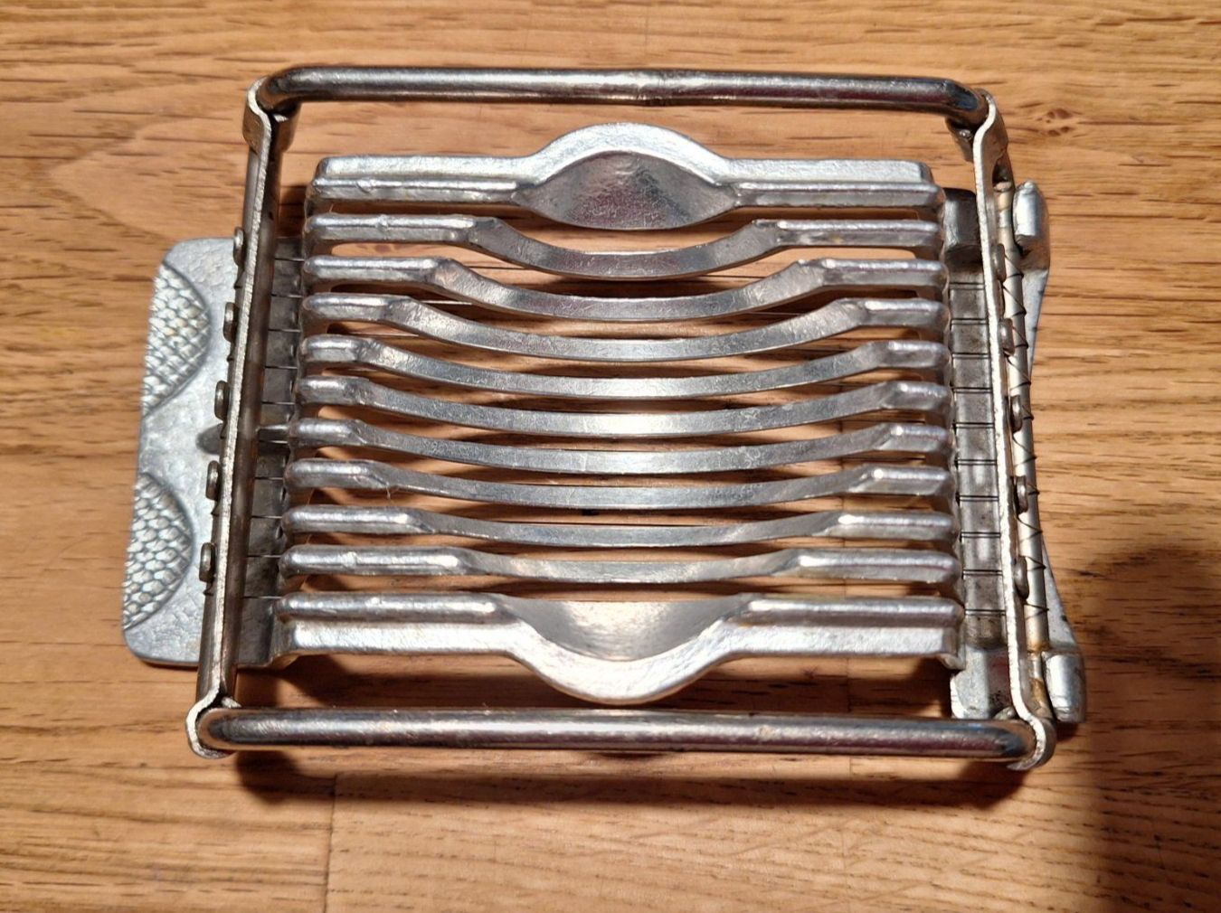 Elettrodomestici da cucina: Vintage Eierschneider , Metall – Usato da Dornach venduto da majo8689