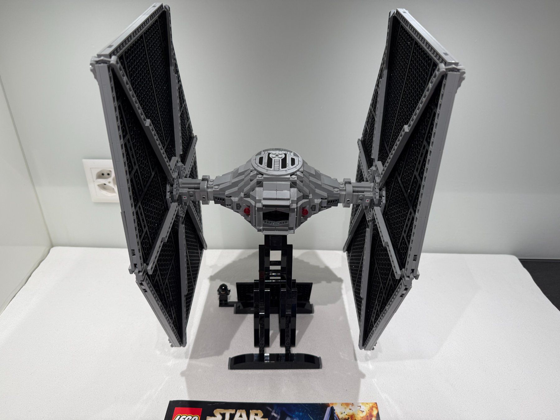 Lego Kit di costruzioni: 75095 LEGO Star Wars UCS Tie Fighter – Usato da Muri AG venduto da Lego-Collector 5