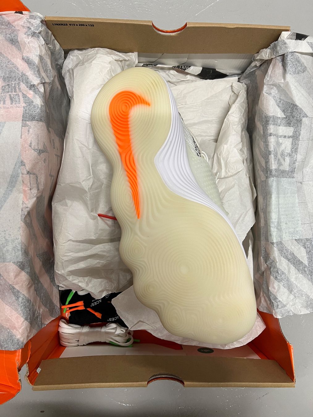 Nike Herrenschuhe: Nike React Hyper dunk Flyknit Off-White - EU 45.5 – Neu und originalverpackt aus Bern von ElevenFive 3