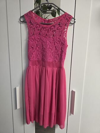 Kleid Gr. S Pink (angeschrieben mit M)