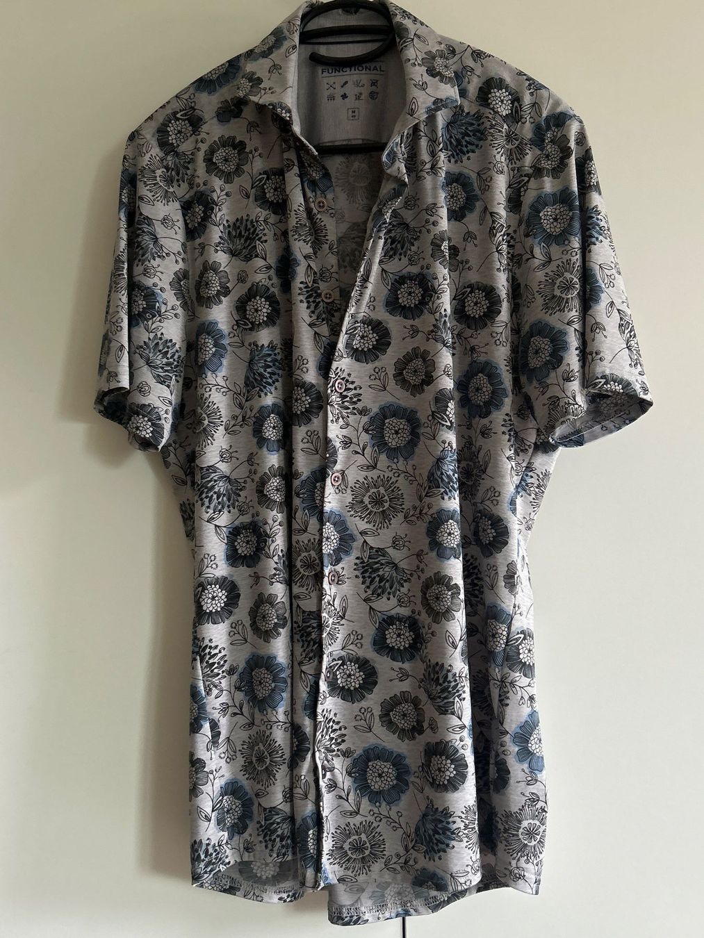Camicie: Kurzarmhemd grau mit Muster Pure by Hatico Functional Gr. 40 – Usato da Brunnen venduto da Nala2929