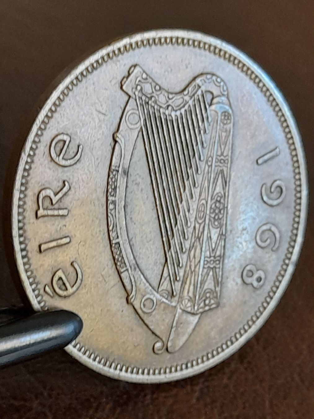 Tutti le monete: 1 Penny 1968 Irland  – Usato da Basel venduto da Basel_20 5