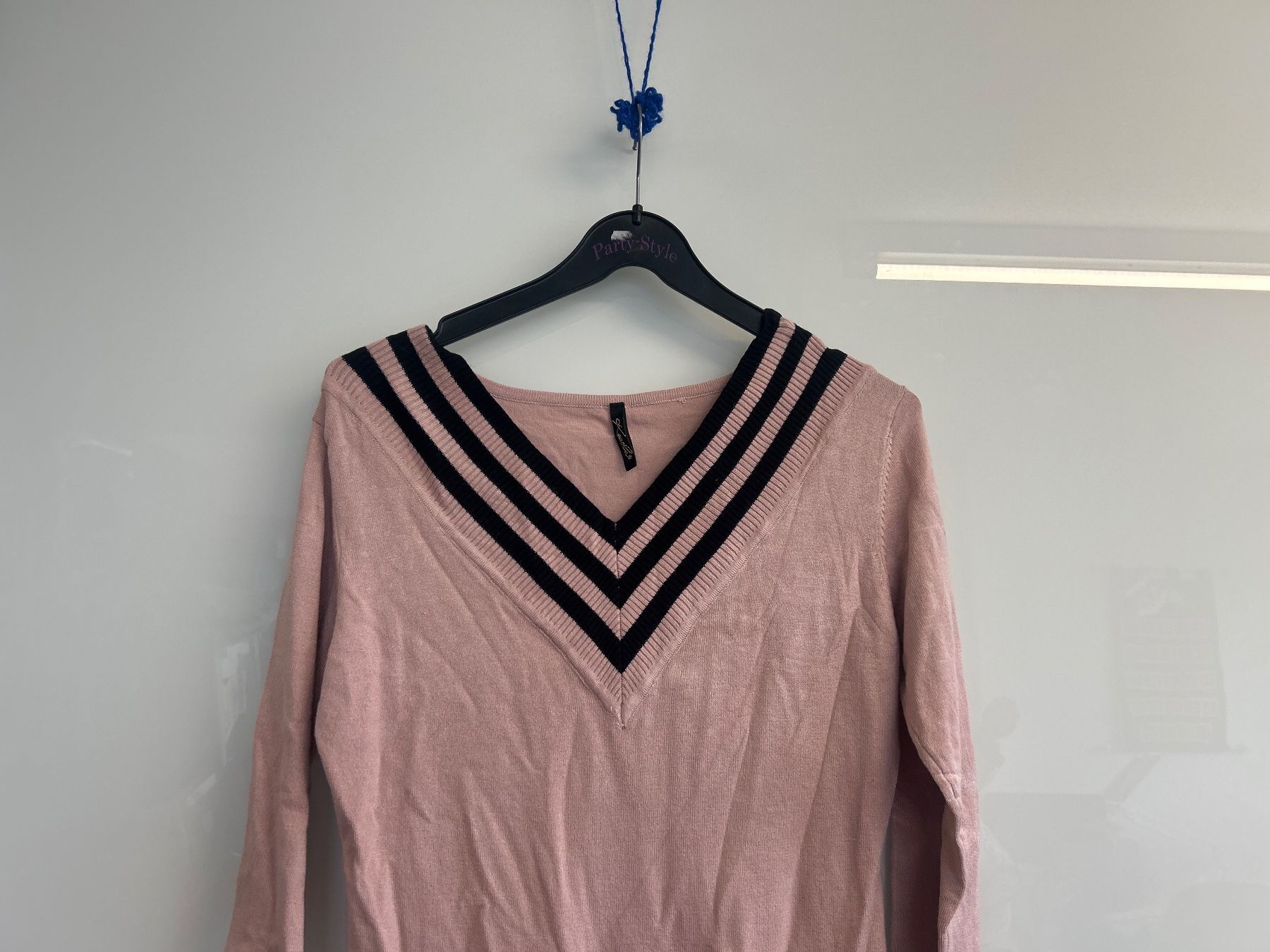 Maglioni & Felpe: Pullover Lang Figurbetont mit Fransen Boho 1 Size Neu – Nuovo e nell'imballaggio originale da Regensdorf venduto da Spyke55 1