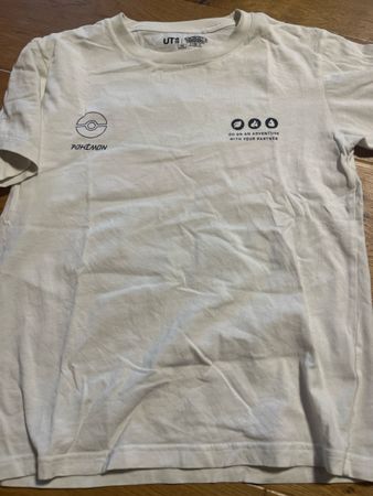 uniqlo T-Shirt 140 Pokemon