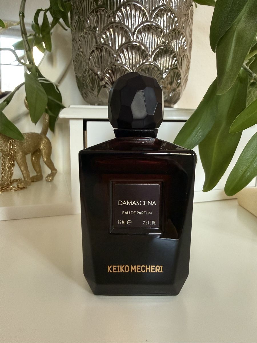 Parfum & Eau de Toilette: Keiko Mecheri Damascena, Eau de Parfum – Gebraucht aus Zürich von parmiggiano