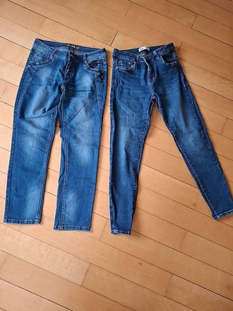 2 Paar blaue Jeans zu verkaufen. Gr 38