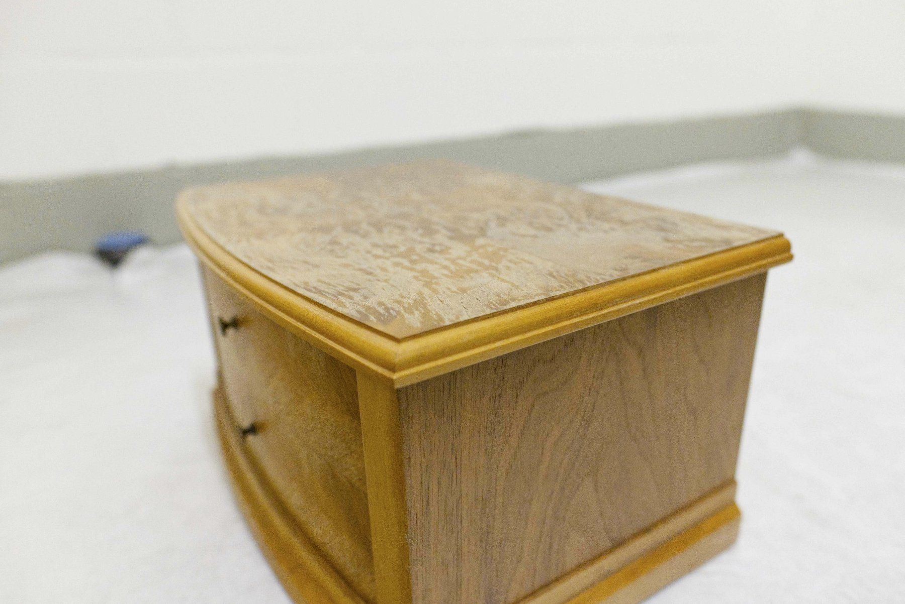 Portagioie: Schmuckschatulle Nussbaum furniert – Usato da Buchs ZH venduto da GRES667 3
