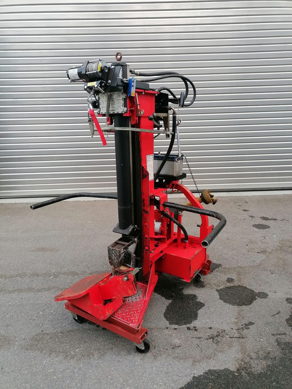 Tutte le macchine: Holzspalter Thor – Usato da Neuheim venduto da swizzlyNC