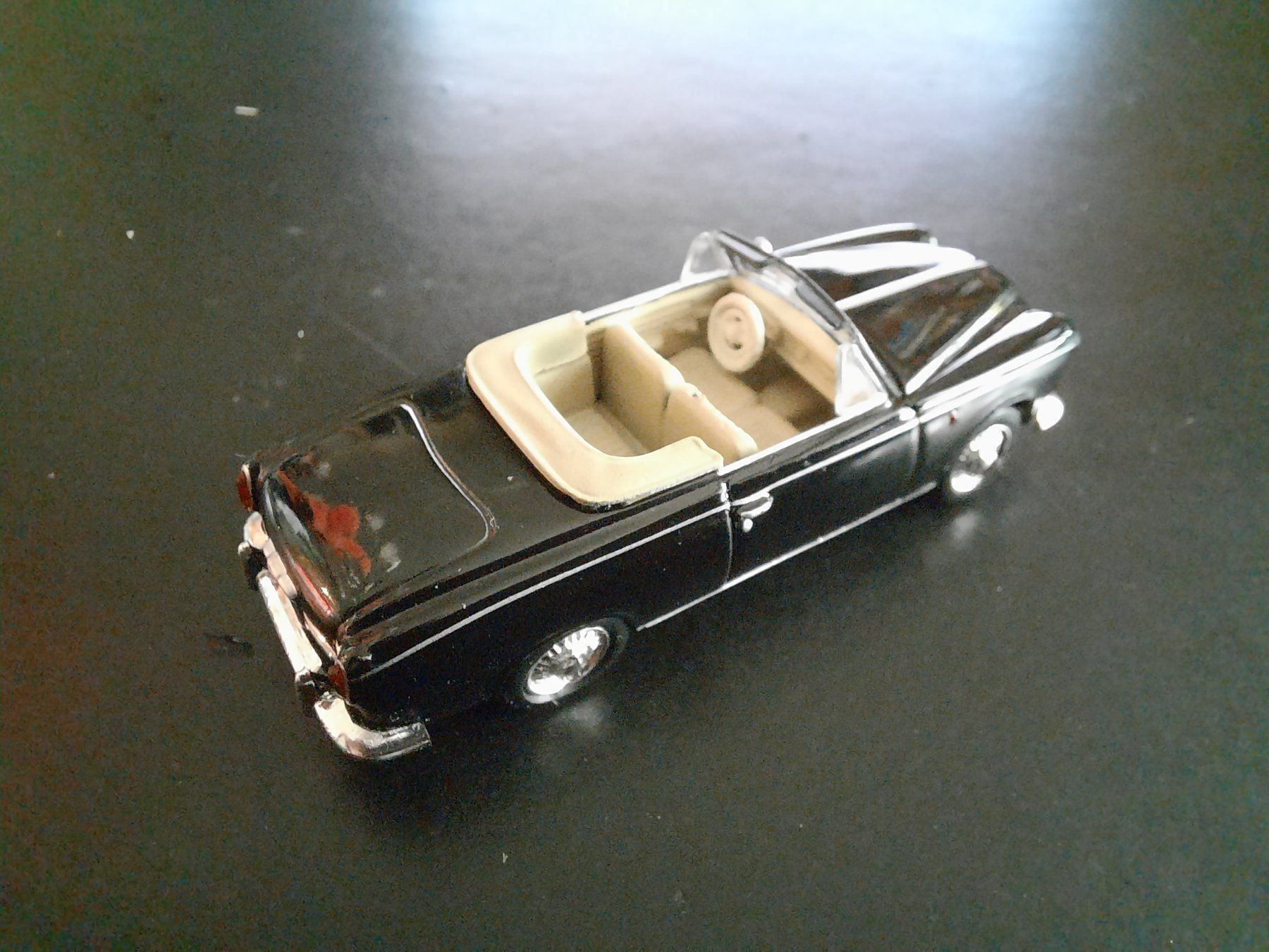 Modellini di ferrovie: PEUGEOT 403 - HO – Nuovo e nell'imballaggio originale da Morges venduto da iljamuromez 1