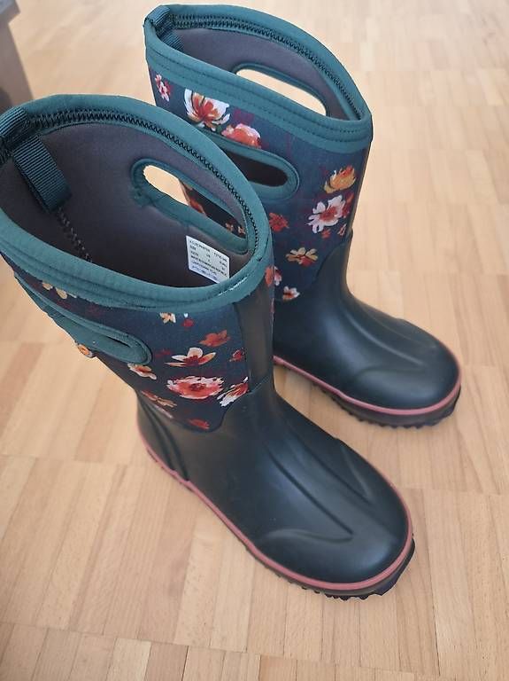 Scarpe per ragazzi: Winterschuhe BOGS Grösse EU 31 – Usato da Jona venduto da Mona4490