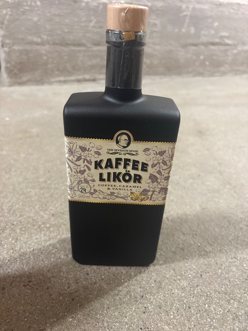 Spirituosen: Kaffee Likör Premium 500ml – Neu und originalverpackt aus Zürich von kuszi