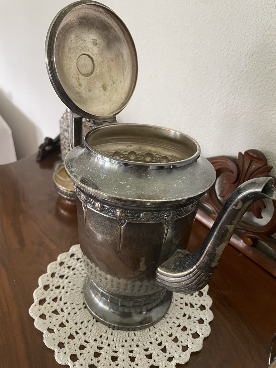 Teekannen: antike Teekanne Silberfarben Jugendstil – Gebraucht aus Emmenbrücke von Ladyboutique 5