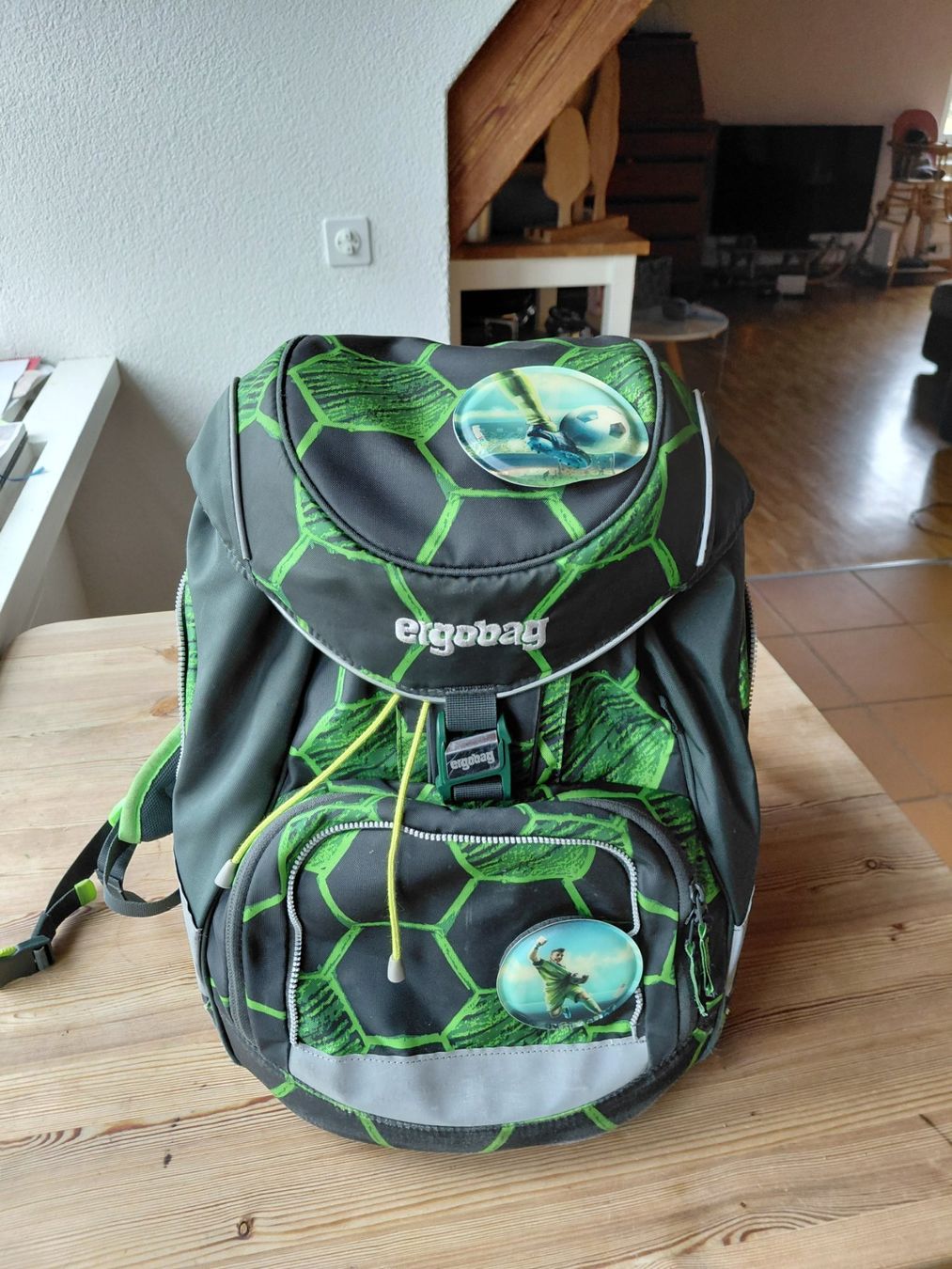 Ergobag Kindertaschen: Schulthek mit Turnbeutel von Ergobag – Gebraucht aus Wädenswil von Fiete1981
