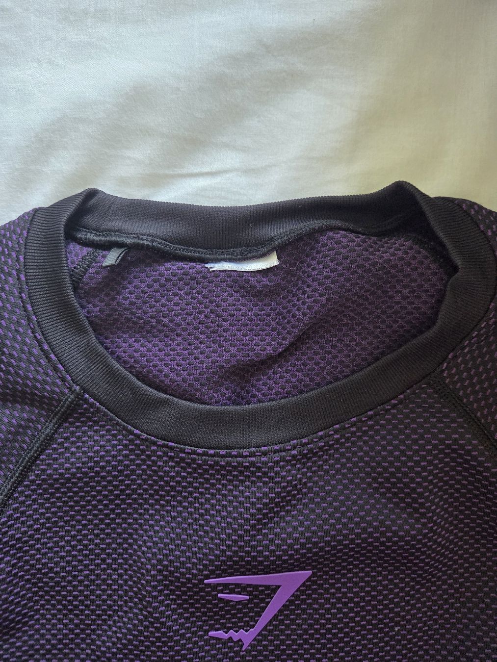 Gymshark T-shirt: Gymshark Onyx M – Nuovo (secondo la descrizione) da Zollikofen venduto da Vintageforyou 3