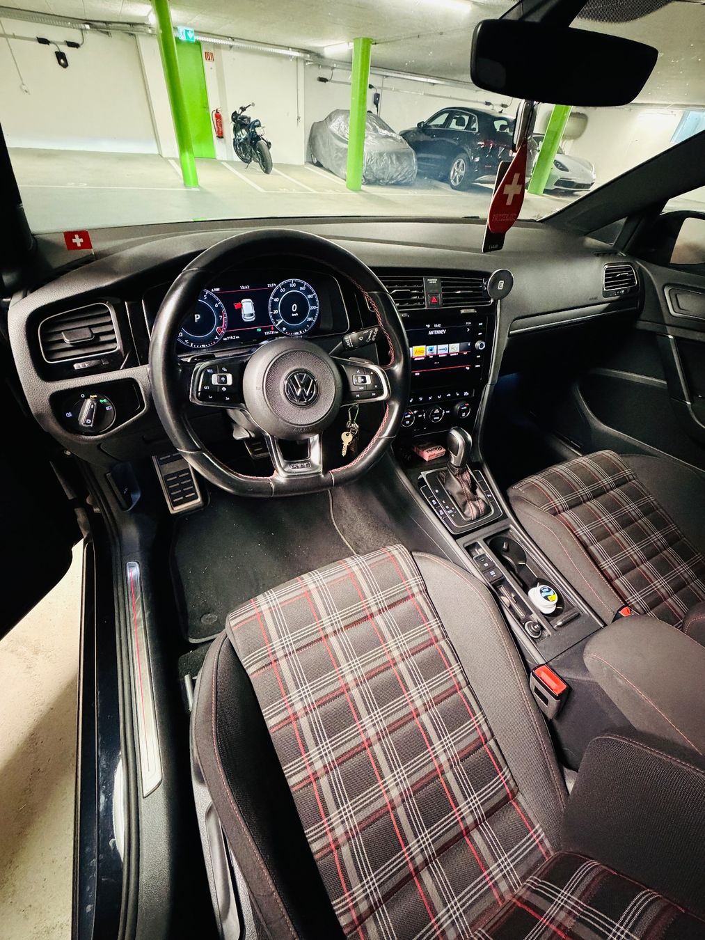 VW Automobili: VW Golf GTI DSG Performance 🔝 – Usato da Niederbüren venduto da zok_8f5t 2