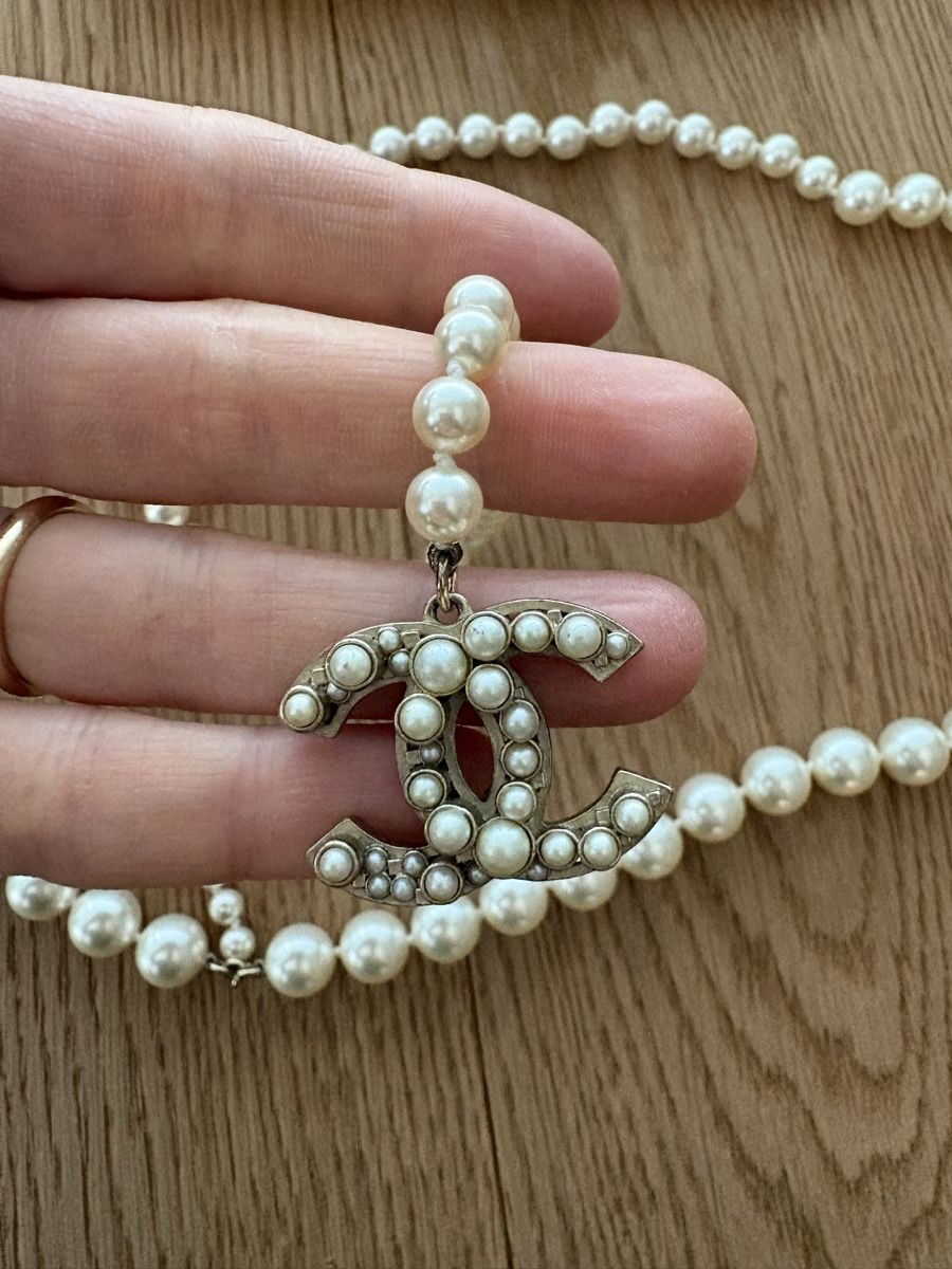 Chanel Cinture: Chanel pearls belt – Nuovo (secondo la descrizione) da St. Gallen venduto da ott_f827 1